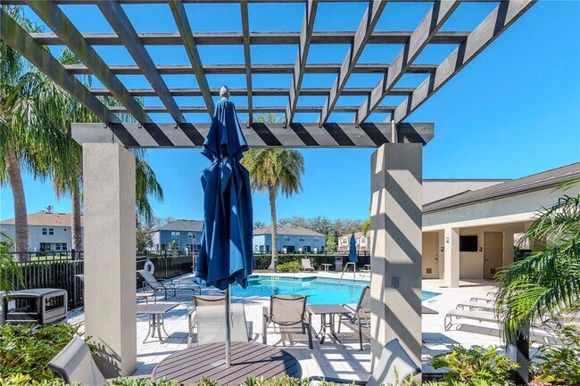 Foto del edificio - 6827 Citrus Creek Ln