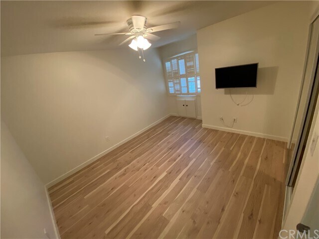 Building Photo - 259 Avenida Lobeiro