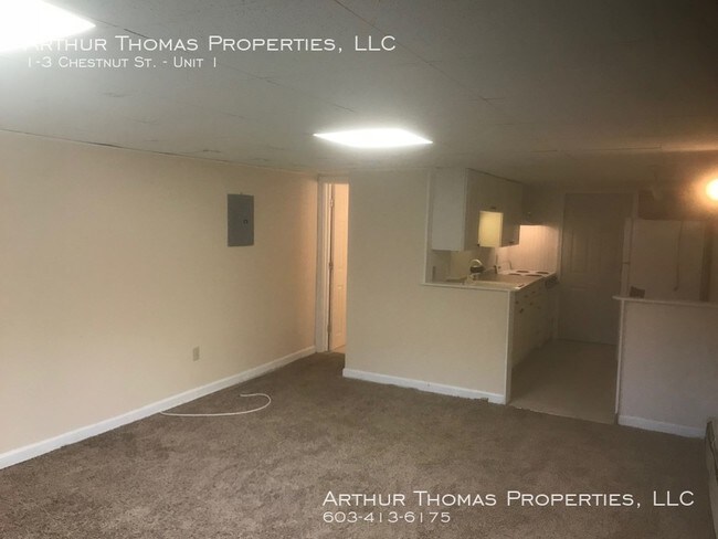 Building Photo - 1-3 Third St