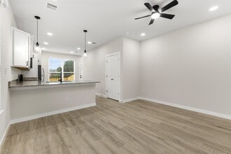 Building Photo - 1316 Williams St