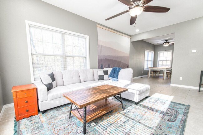 Living Room - 1303 Berry Dr