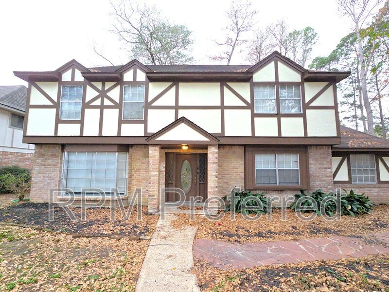 Primary Photo - 17207 Lazy Hill Ln