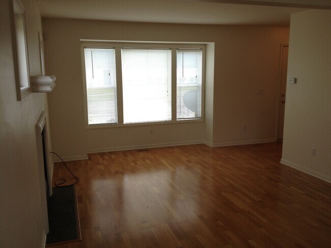 Foto del edificio - 1147 Woodward Hts