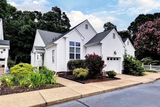 Building Photo - 8321 Barons Ct
