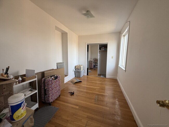 Building Photo - 41 Egremont Rd