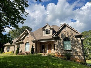 Building Photo - 6030 Matt Hwy