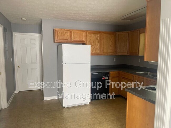 Foto del edificio - 115 Kenilworth Ct