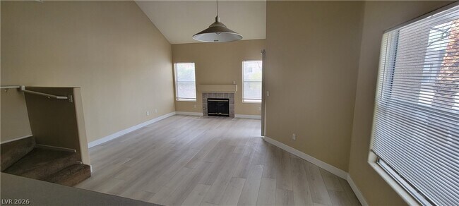Foto del edificio - 5125 W Reno Ave