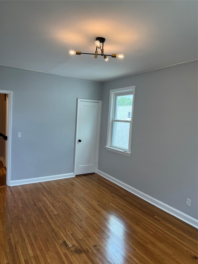 Building Photo - 3938 Amundson Ave