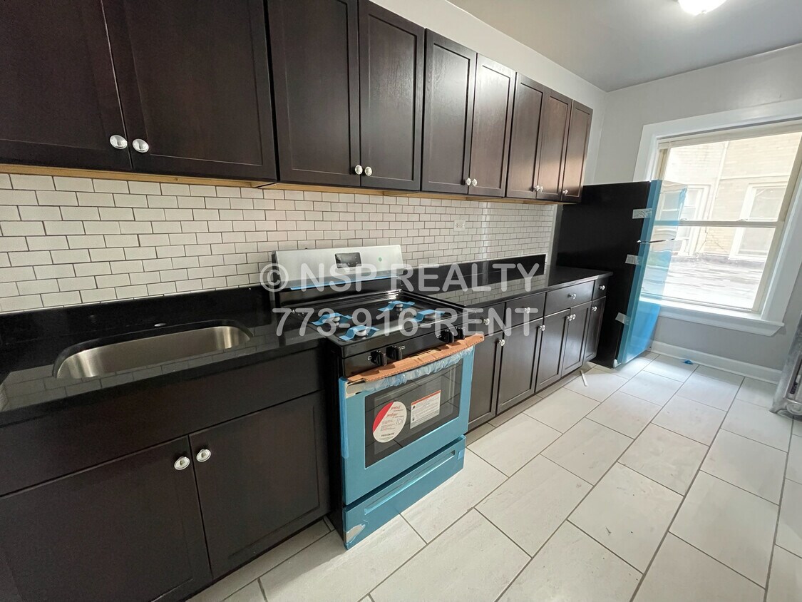Foto principal - 6347 N Magnolia Ave