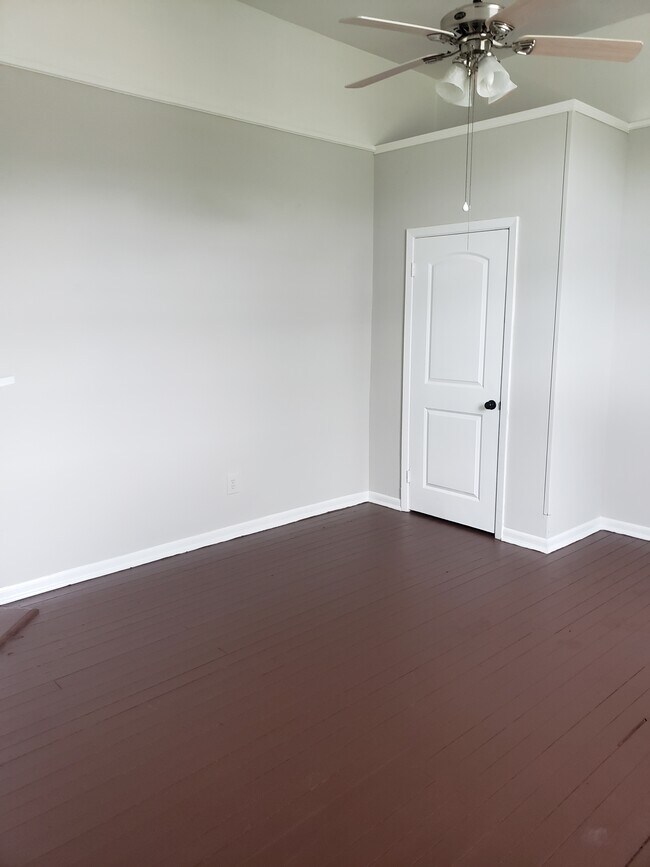 Bedroom # 1 - 2330 Frenchmen St