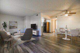 Building Photo - 1510 N 48th St