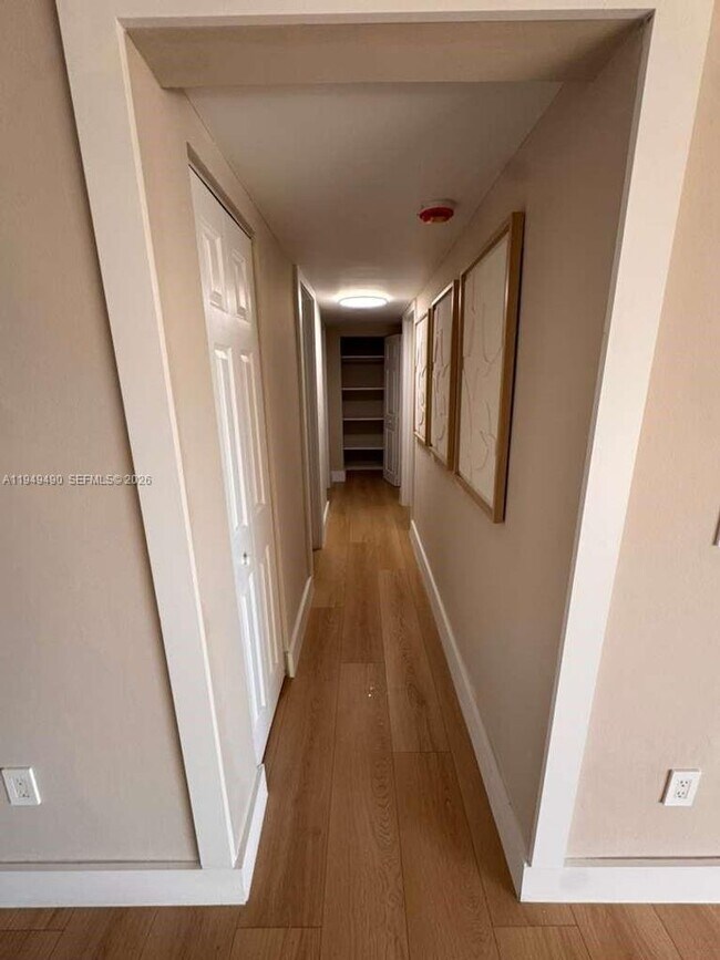 Building Photo - 1990 W 56th St