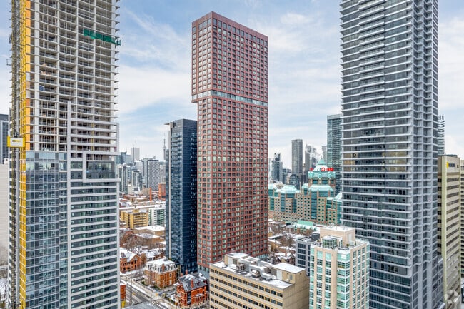 The Selby - The Selby Apartments