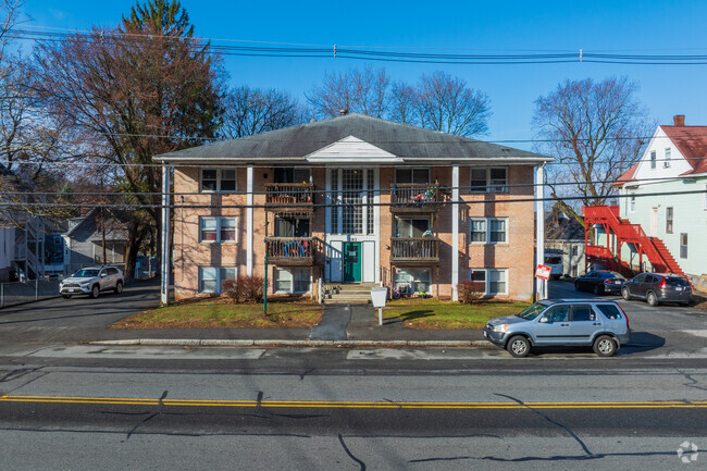 693 Nesmith St - 293 Nesmith St