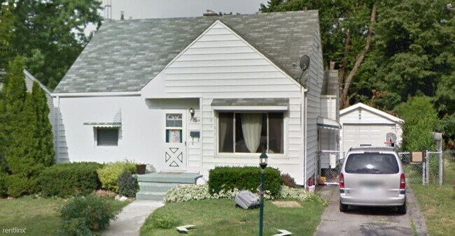 Foto del edificio - 3 br, 1.5 bath House - 3014 Comanche Ave