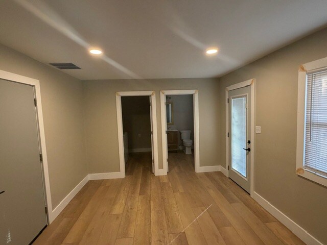 Foto del edificio - 10640 Penn Dr