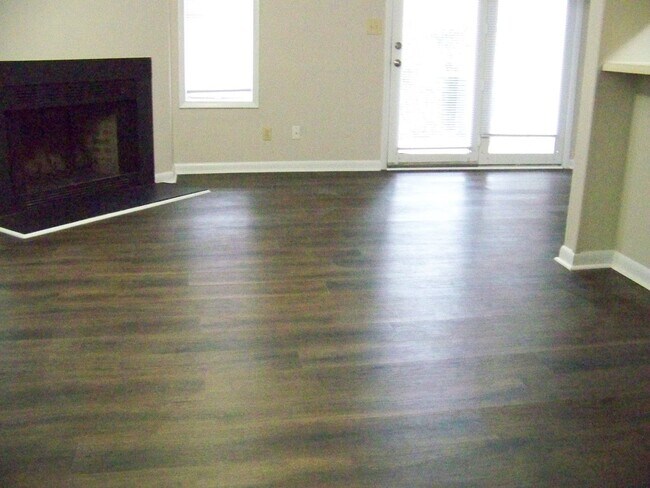 Foto del edificio - BARTON'S LANDING