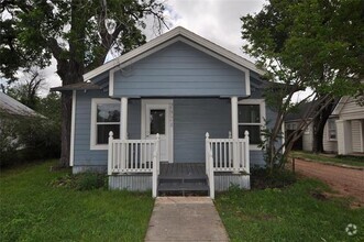 Building Photo - 2924 Bomar Ave