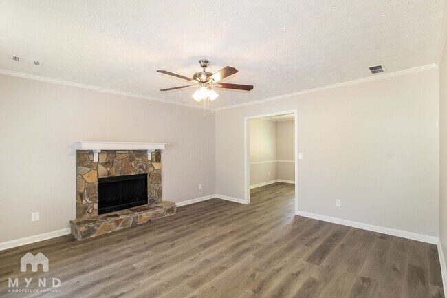 Building Photo - 1518 Sugarplum Pl SW