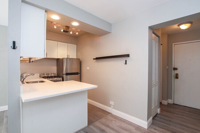 Foto del edificio - 611 W Patterson Ave