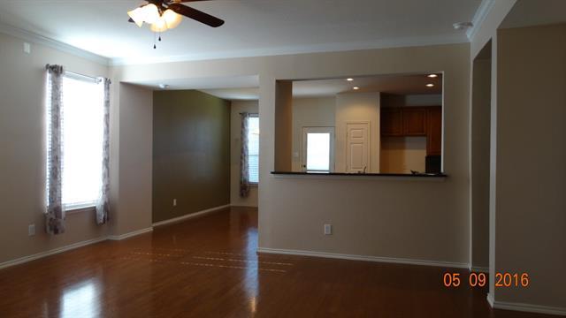 Building Photo - 2681 Calmwater Dr