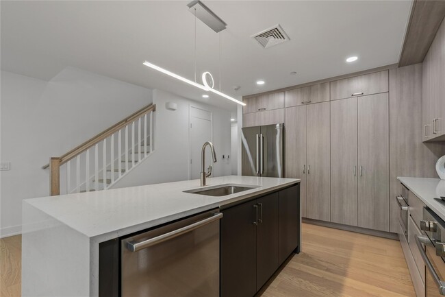 Foto del edificio - 33 Calvert St