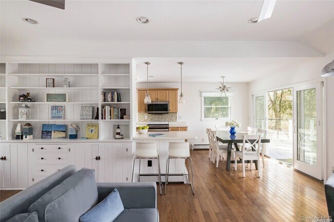 Foto del edificio - 17B Baycrest Ave