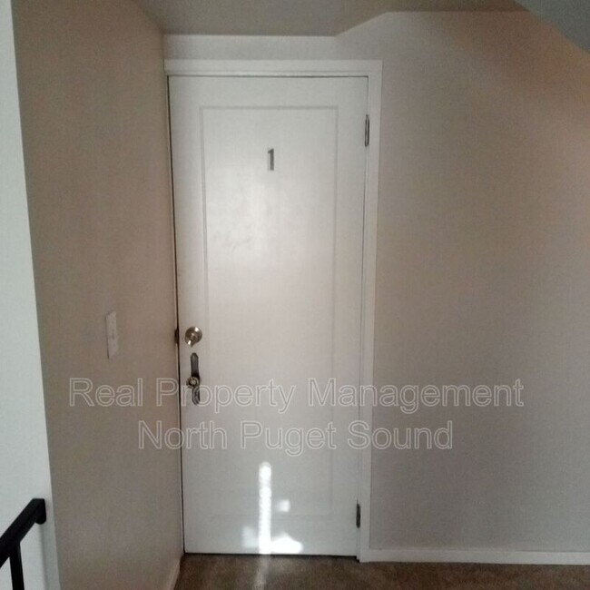 Foto del edificio - 6327 Armar Rd