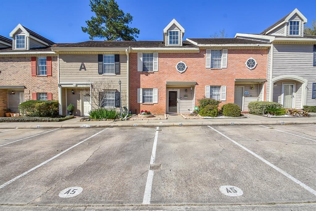 Primary Photo - 2030 Plantation Dr