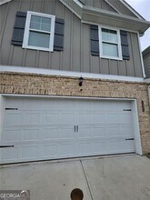 Building Photo - 7490 Knoll Hollow Rd