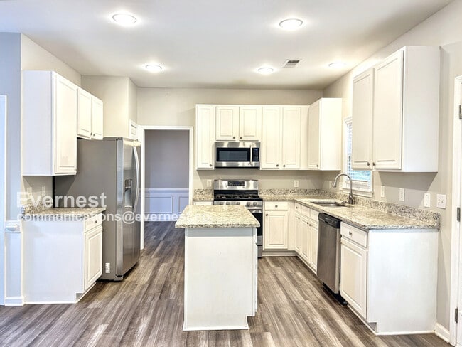 Foto del edificio - 3325 Hidden Trail Rd SE