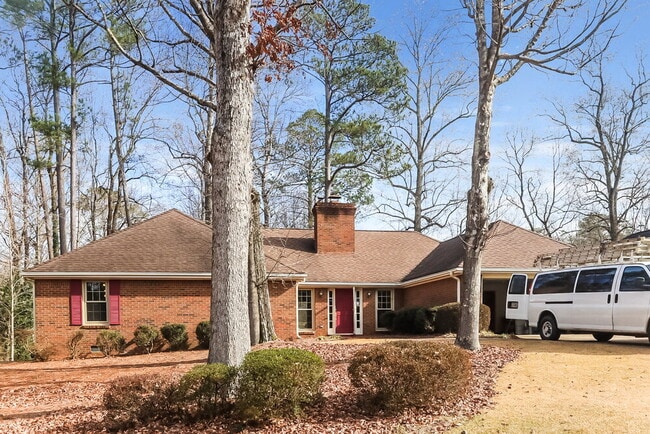 Building Photo - 1832 Walker Ridge Dr SW