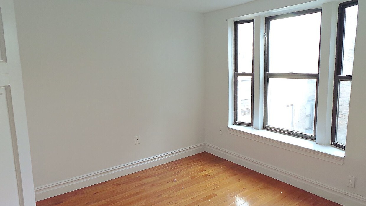 40 Pinehurst Ave, New York, NY 10033 40 Pinehurst Ave New York, NY