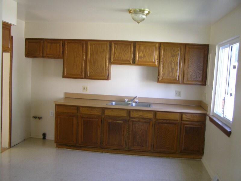 Primary Photo - 32247 Oscoda Ct