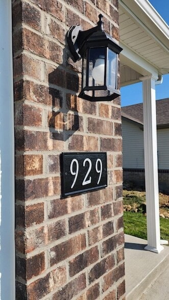Building Photo - 929 Olympic Ct