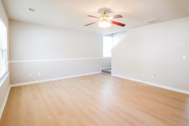 Building Photo - 9093 Fieldstone Trace
