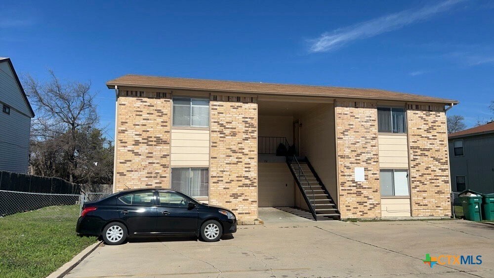 507 E Beeline Ln Unit 1, Harker Heights, TX 76548 Room for Rent in
