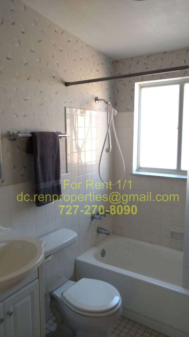 Bathroom - 6751 Carnelian Ave