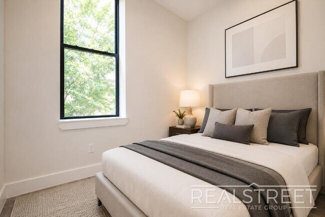Foto del edificio - BRAND NEW SPACIOUS Flex 2 Bed Duplex in Bed Stuy!