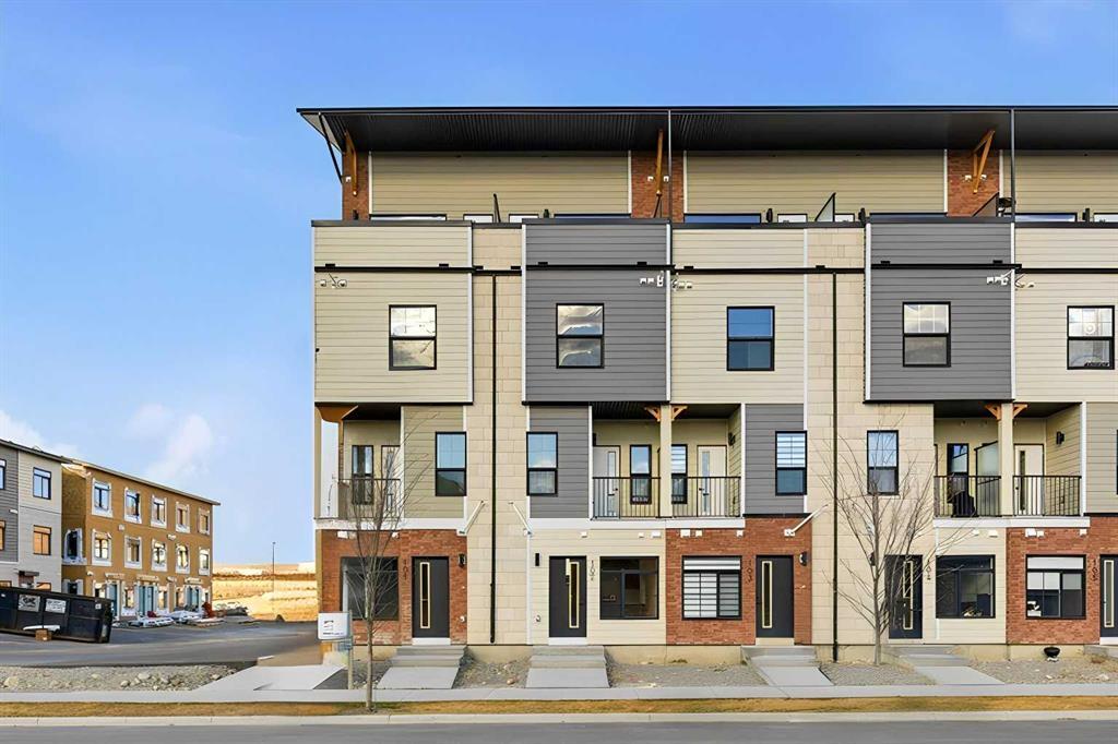 Building Photo - 156-156 Park St