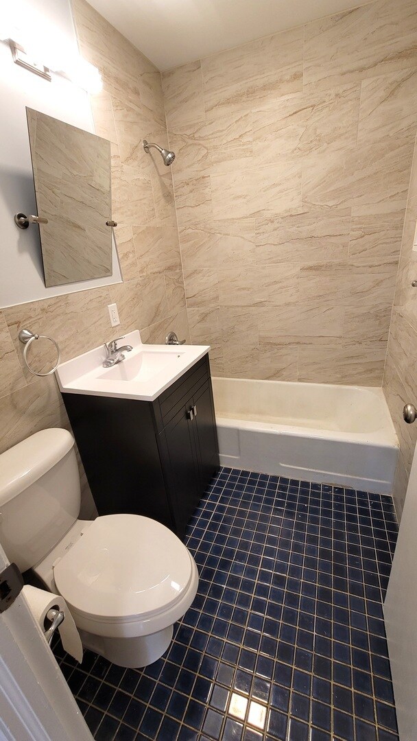 Foto del edificio - 2418 E Gate Pkwy