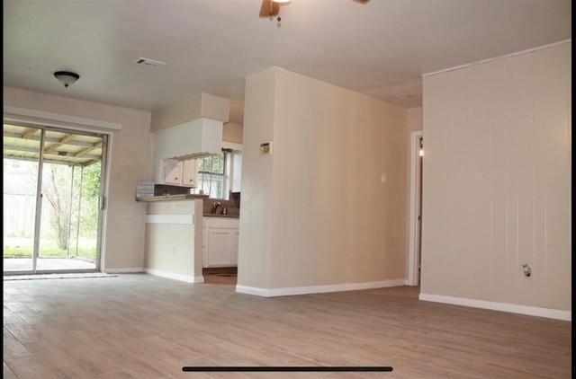 Foto del edificio - 4034 Curly Oaks Dr