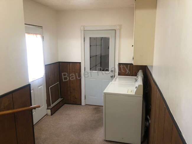 Foto del edificio - Two Bedroom Near Ashland University