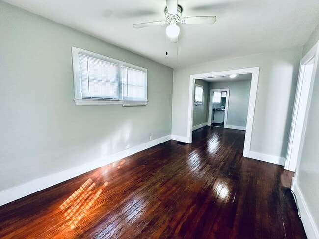 Foto del edificio - Two Bedroom House with Detached Garage-Section 8 Accepted