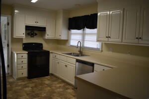 Building Photo - 3319 Wheeler Rd