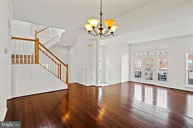 Building Photo - 24689 Siltstone Square
