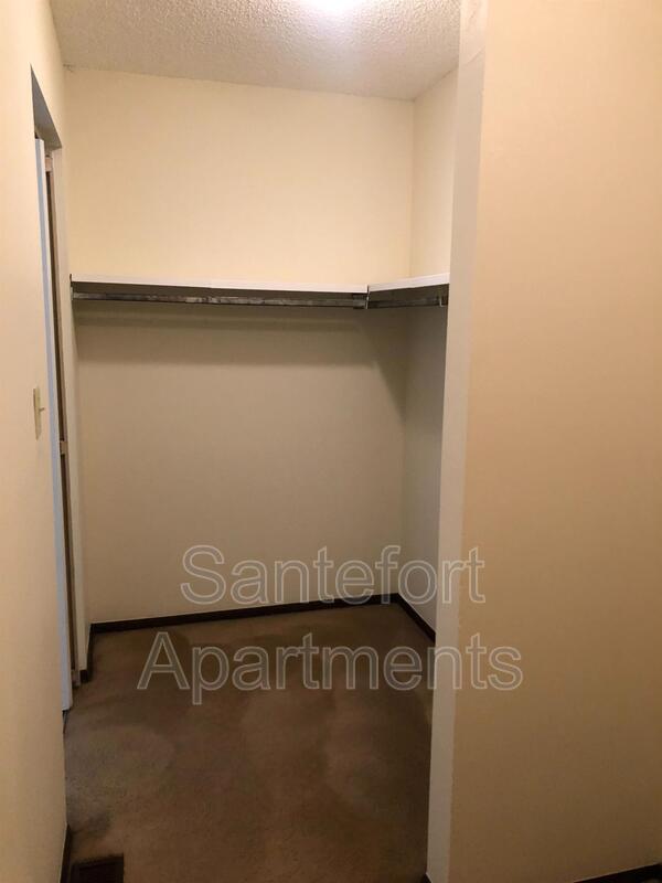Foto del edificio - 5419 Haymeadow Ln