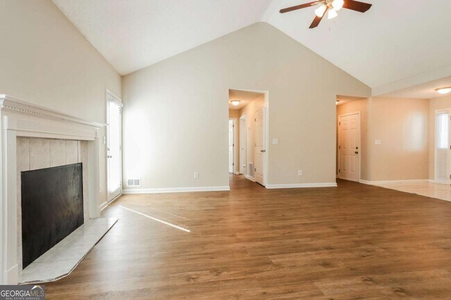 Foto del edificio - 516 Owens Springs Ln