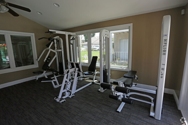 Fitness Center - Rancho Vista